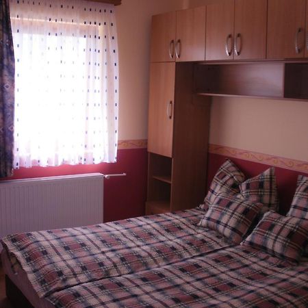 Bodzavirag Apartman Zalakaros Ngoại thất bức ảnh